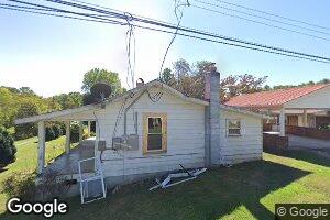 161 Magnolia St, Lowgap, NC 27024