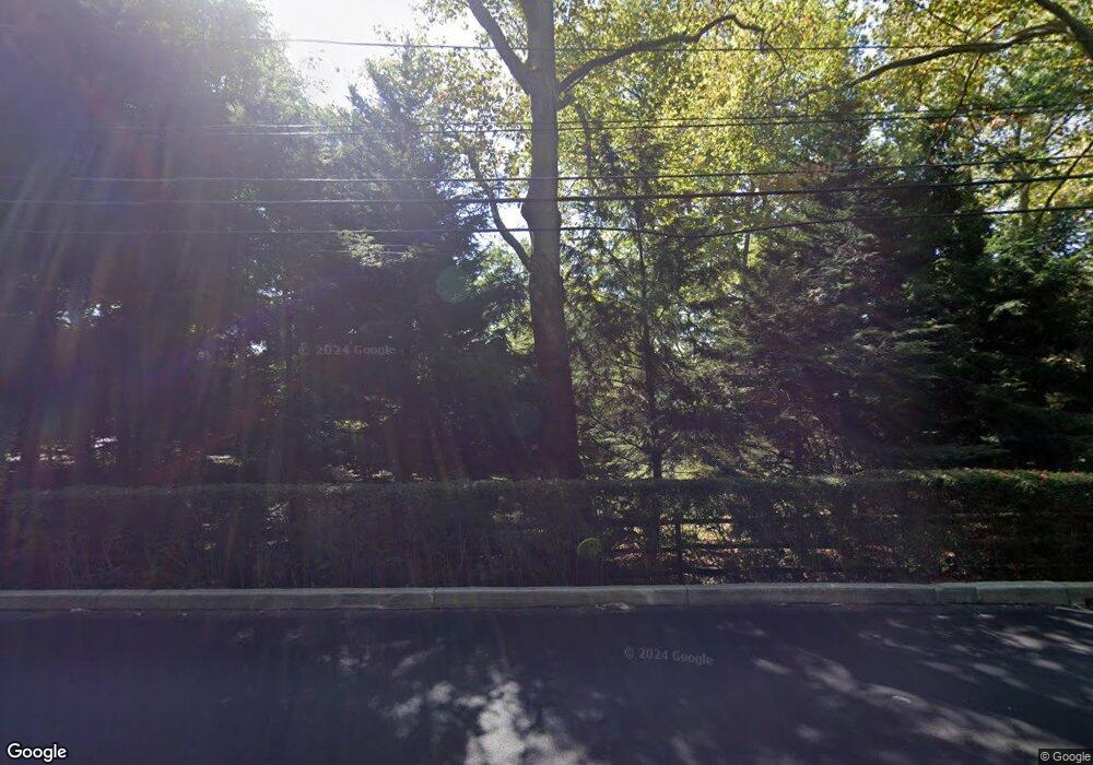 317 N Spring Mill Rd, Villanova, PA 19085 - photo 1