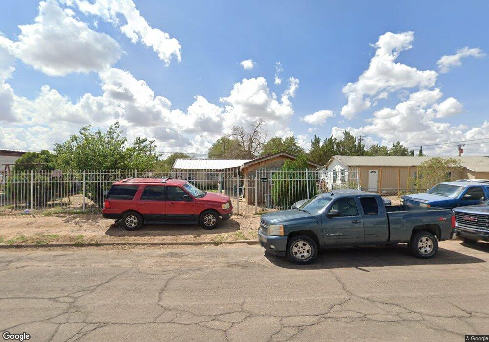 307 E Skelly St, Hobbs, NM 88240 - photo 1