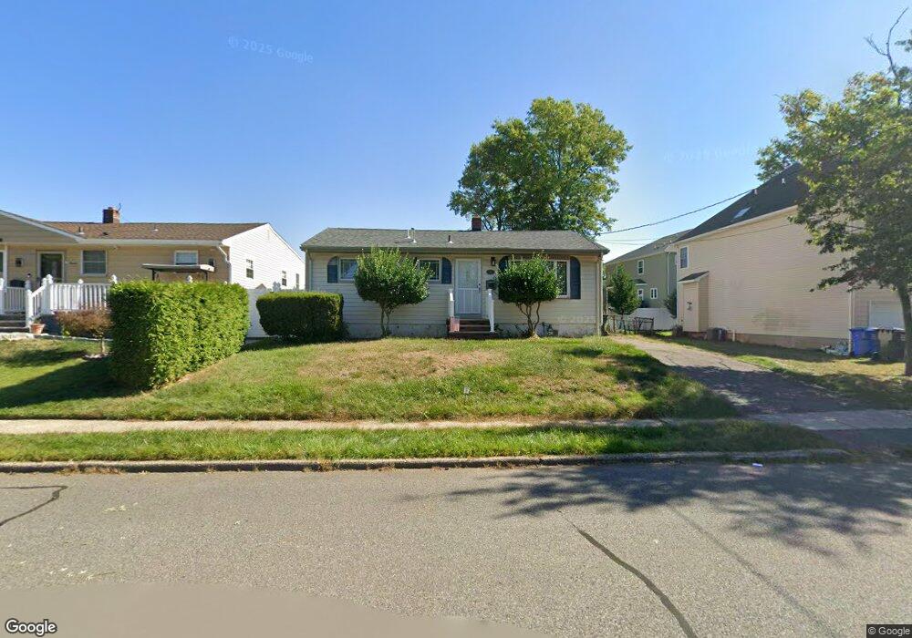 16 Gateway Ave, Iselin, NJ 08830 - photo 1