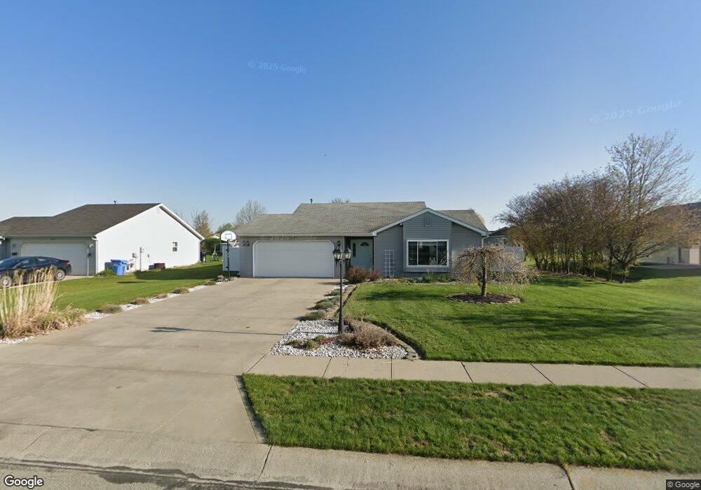 910 Meadow Way, Churubusco, IN 46723 - photo 1