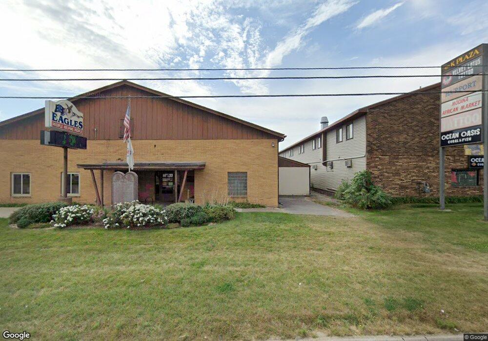 399 Highway 1 W, Iowa City, IA 52246 - photo 1