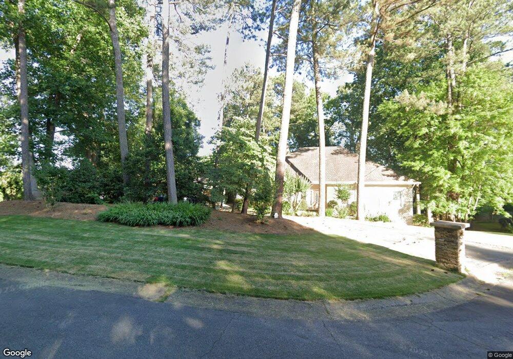 3252 Gas Light Cir NE, Roswell, GA 30075 - photo 1