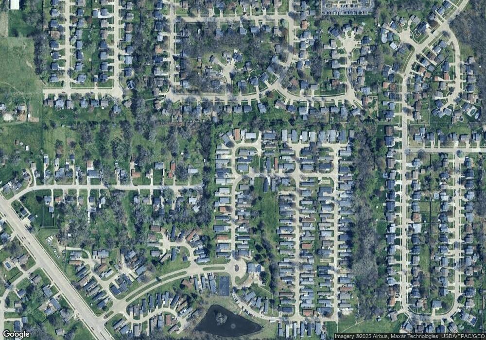 4041 Windsor Ct, Des Moines, IA 50320 - photo 1