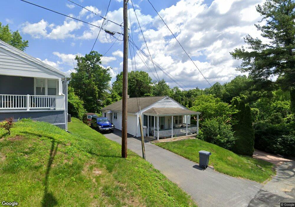 915 E E St, Brunswick, MD 21716 - photo 1