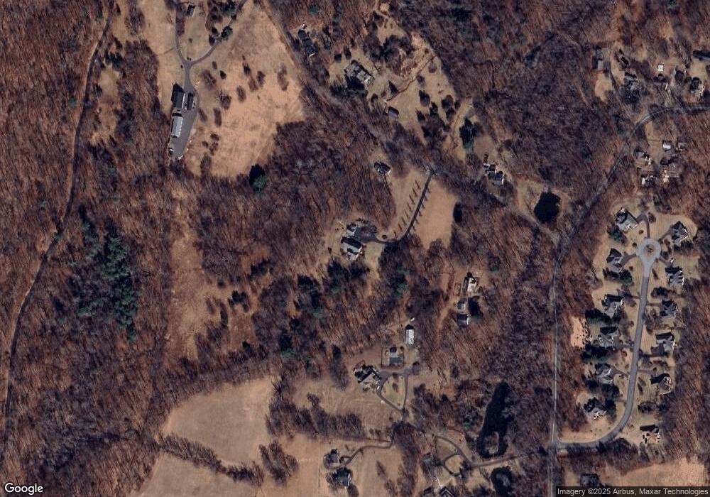 11 Gun Mill Rd, Bloomfield, CT 06002 - photo 1