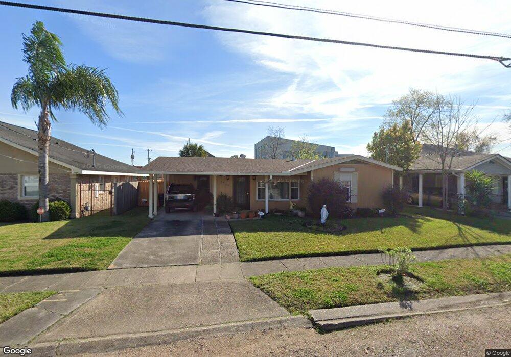 4969 Metropolitan Dr, New Orleans, LA 70126 - photo 1