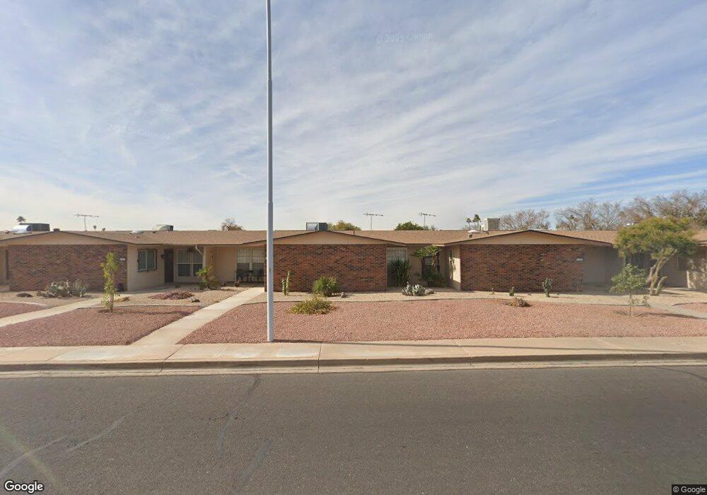 10705 W Santa fe Dr, Sun City, AZ 85351 - photo 1