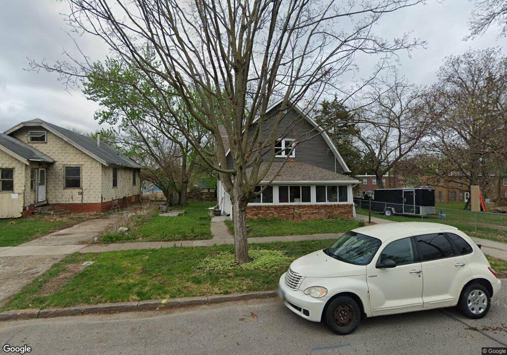 930 40th Place, Des Moines, IA 50312 - photo 1