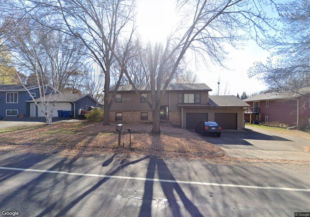 718 11th St N, Sauk Rapids, MN 56379 - photo 1