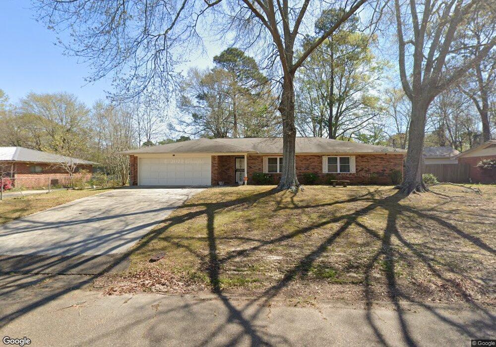512 Maxine Ave, McComb, MS 39648 - photo 1