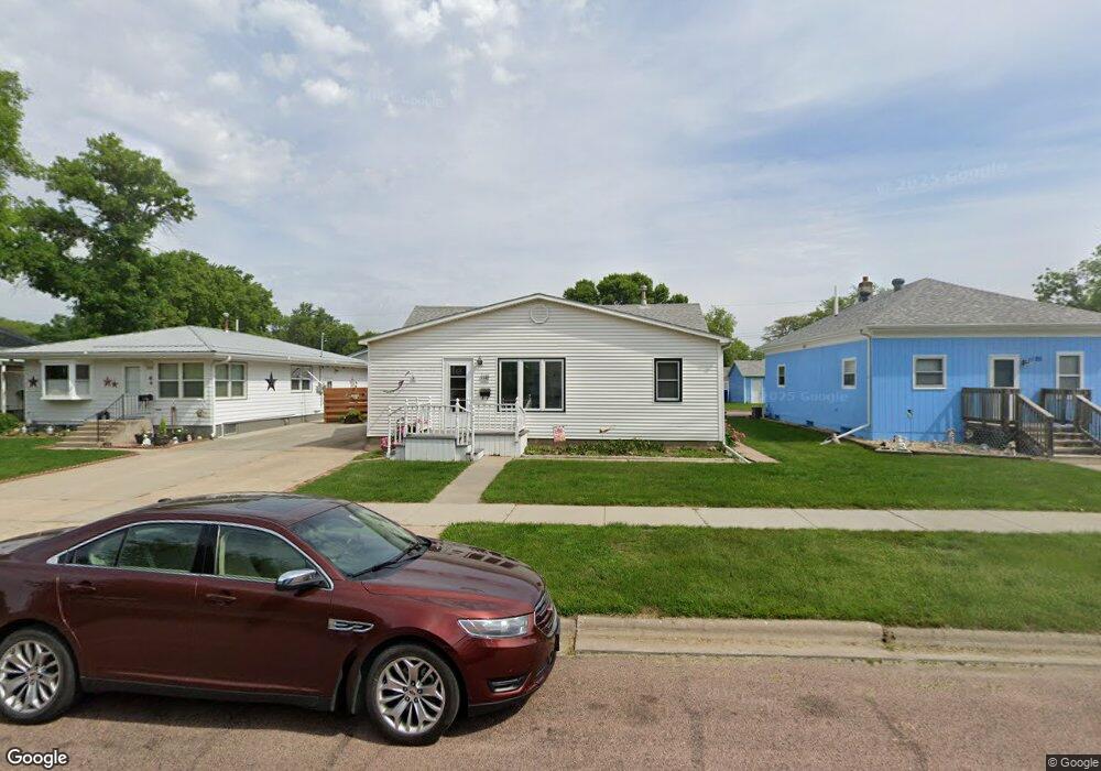 1112 E 2nd Ave, Mitchell, SD 57301 - photo 1