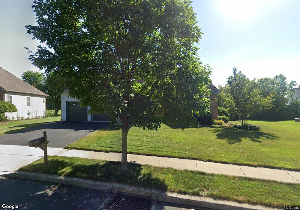 3341 Overlook Dr, Emmaus, PA 18049 - photo 1