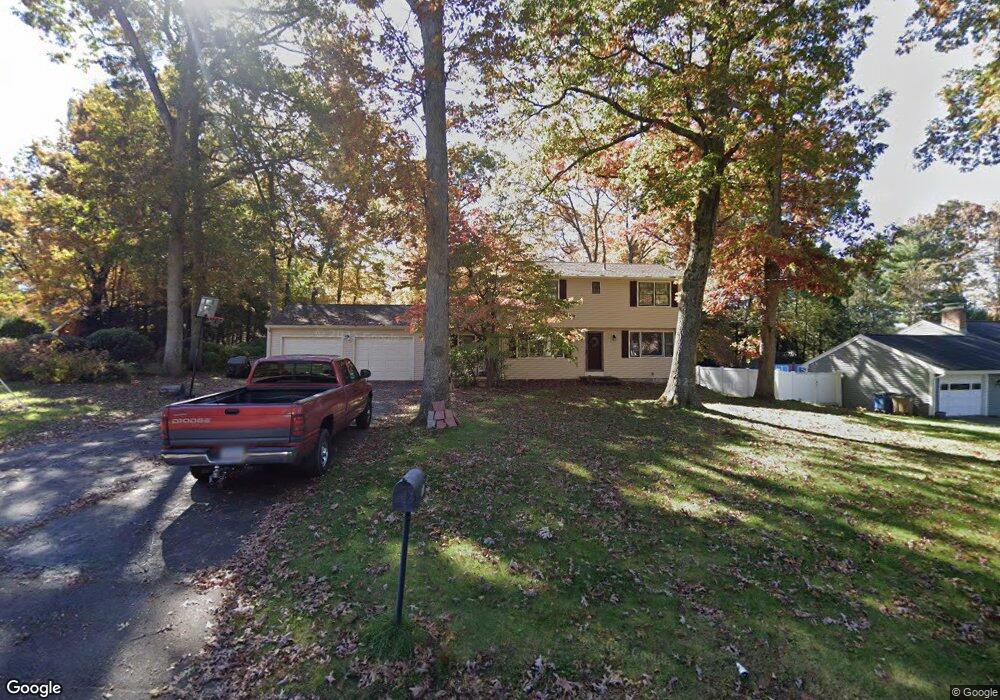 77 Wilshire Rd, Vernon Rockville, CT 06066 - photo 1