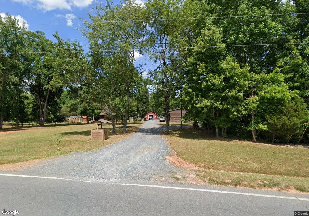 1535 Foxfire Rd, Asheboro, NC 27205 - photo 1