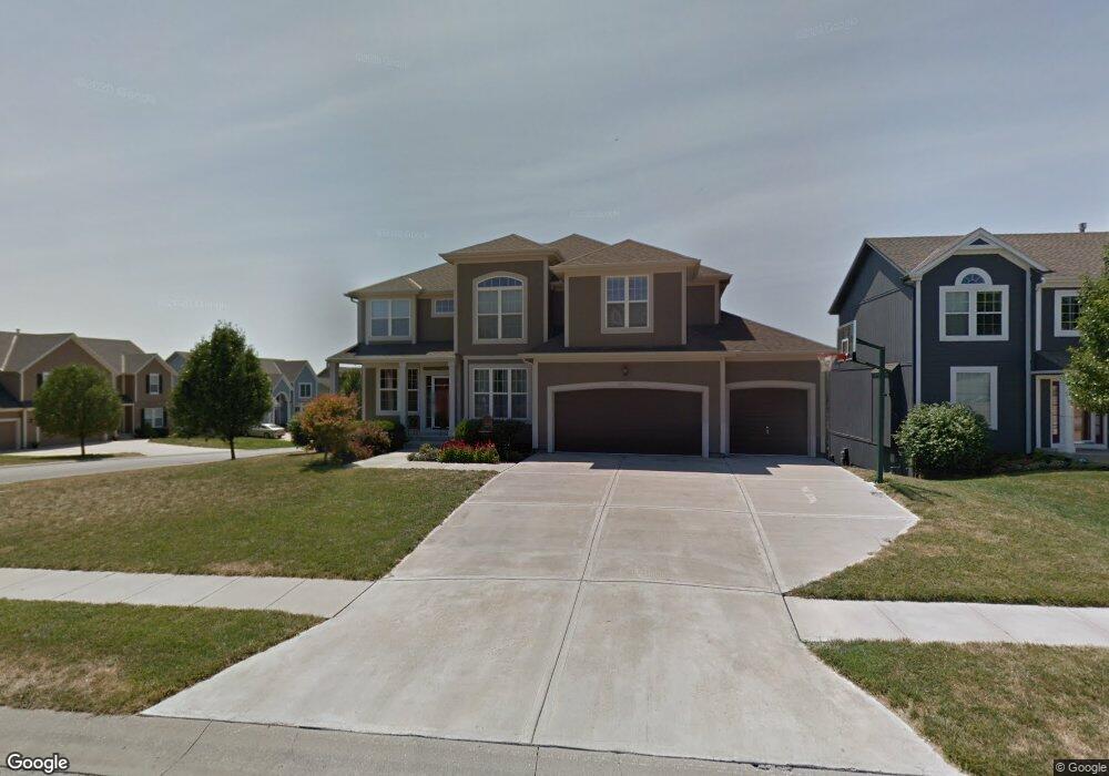 20901 W 58th St, Shawnee, KS 66218 - photo 1