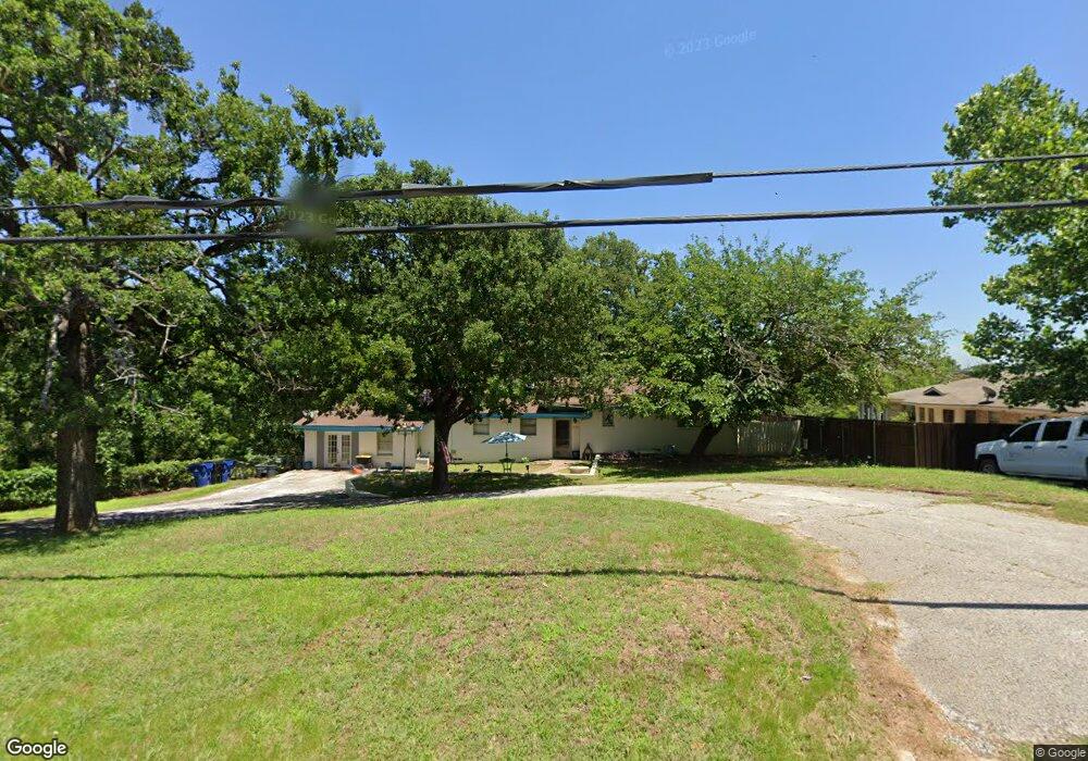 804 S Lillis Ln, Denison, TX 75020 - photo 1