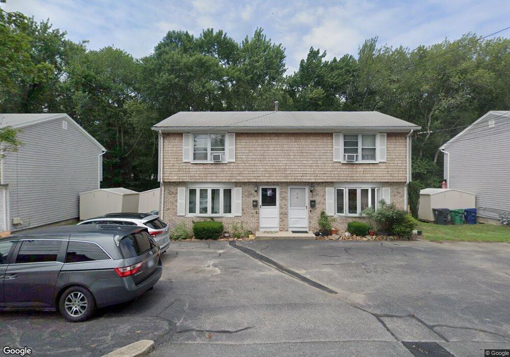 35 Reed St unit 35, Warwick, RI 02886 - photo 1