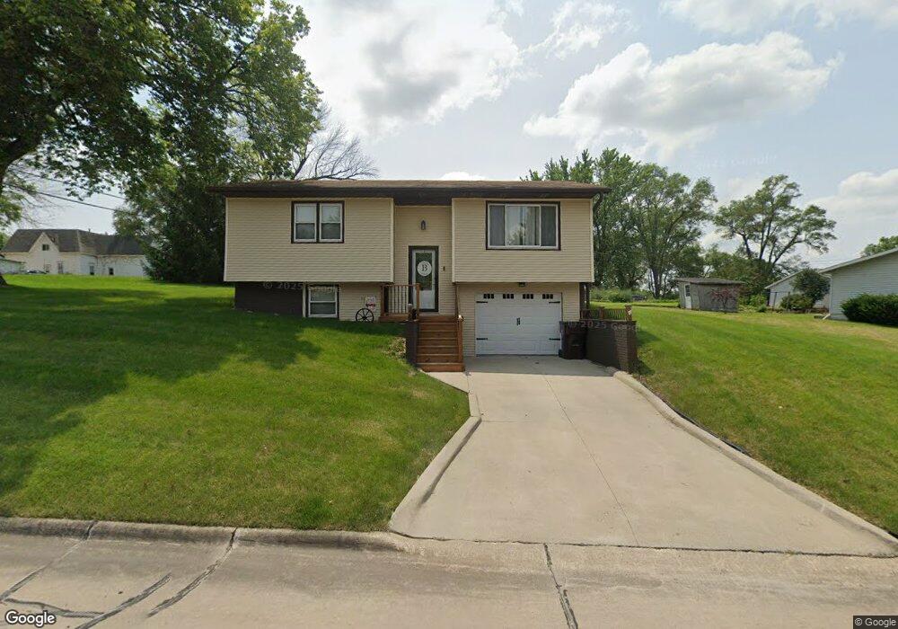 220 W Ayers St, Osceola, IA 50213 - photo 1