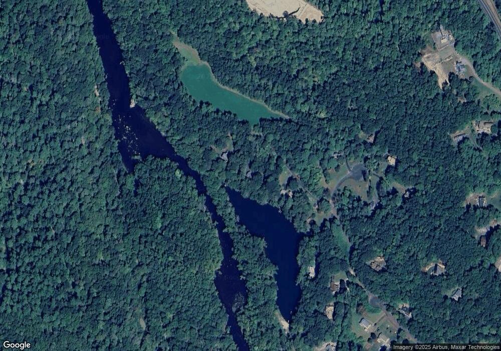 46 Mohawk Dr, Collinsville, CT 06019 - photo 1