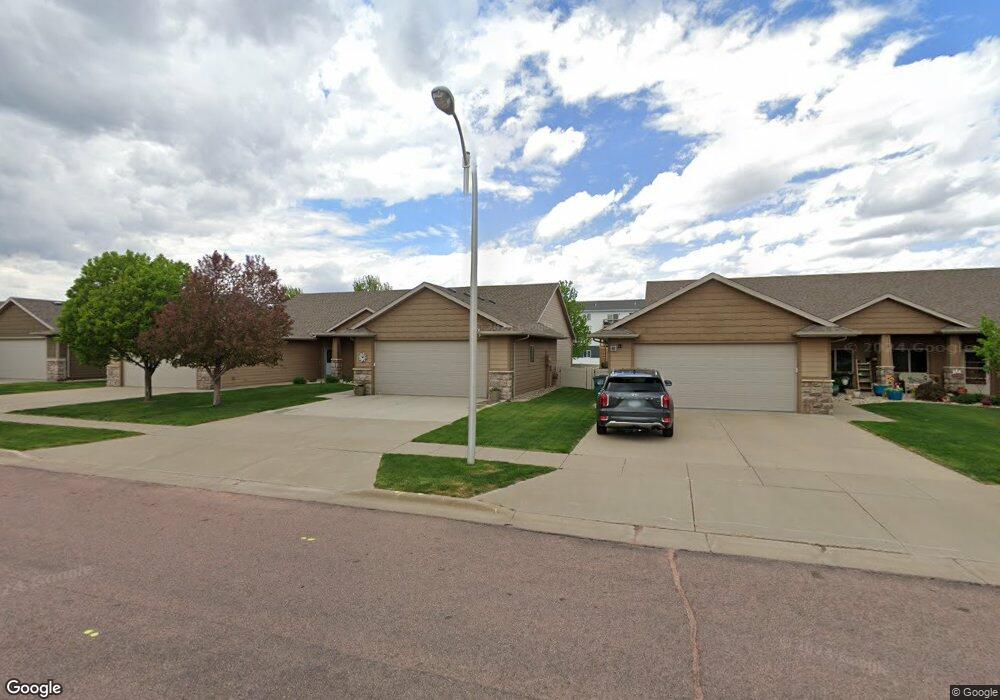 3510 E Woodsedge St, Sioux Falls, SD 57108 - photo 1