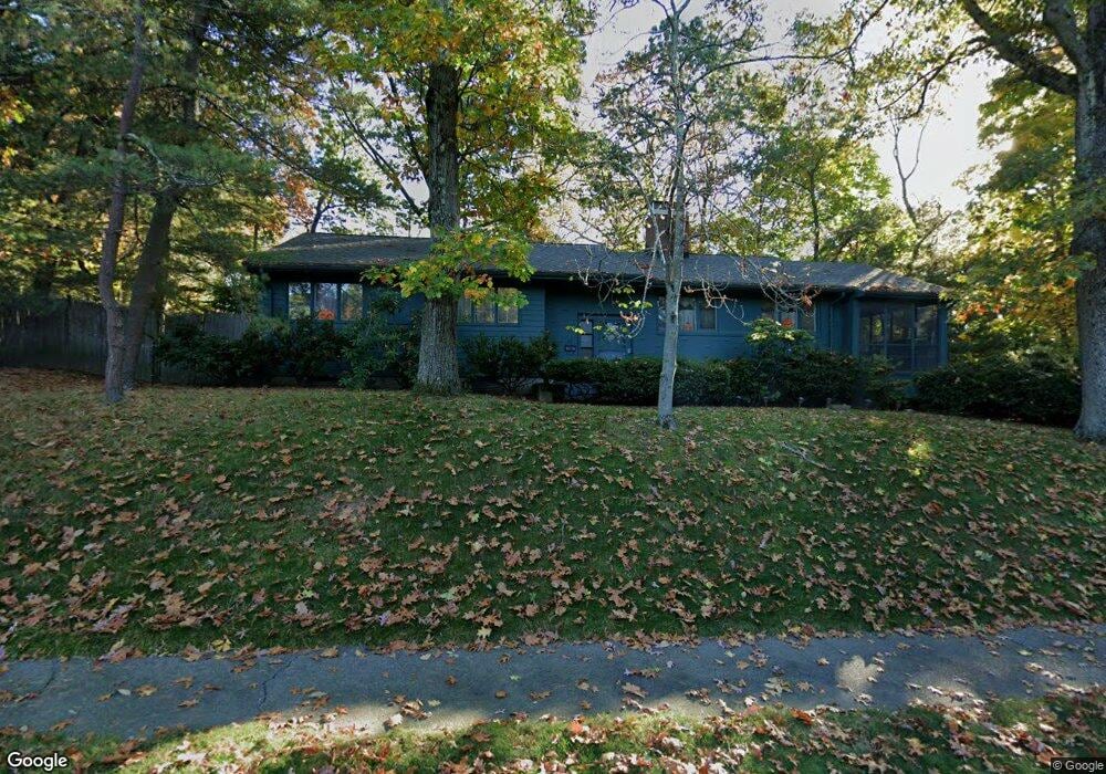 42 Vale View Rd, Wakefield, MA 01880 - photo 1