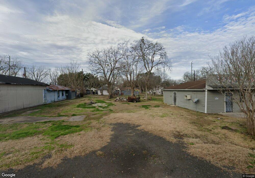 404 2nd St, Rosenberg, TX 77471 - photo 1