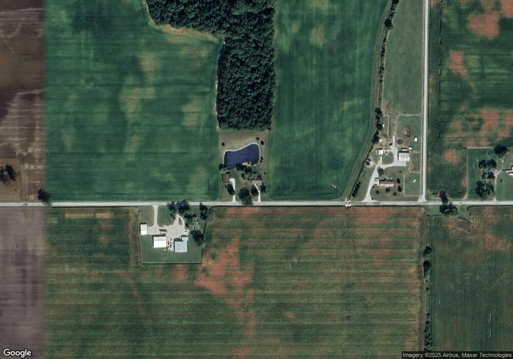 11707 W 800 S-90, Warren, IN 46792 - photo 1