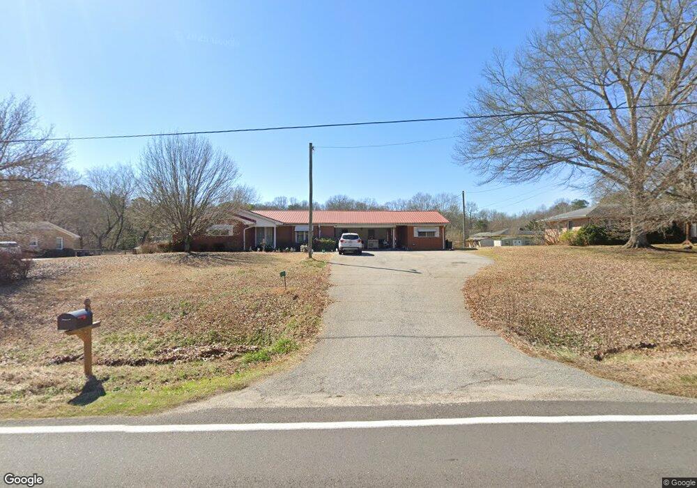 569 Glenn Carrie Rd, Hull, GA 30646 - photo 1