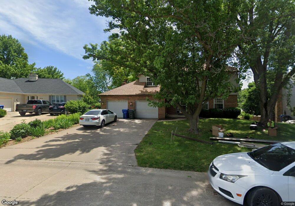 1729 Piccadilly Place, Davenport, IA 52807 - photo 1