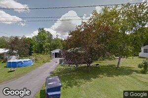 6 Shaw St, Mars Hill, ME 04758