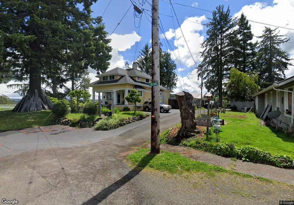 1404 Blake St, Raymond, WA 98577 - photo 1