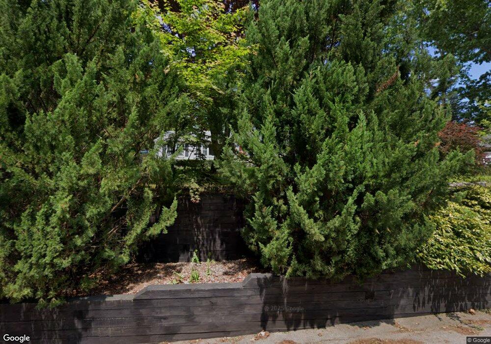 8 Old Post Rd, Westerly, RI 02891 - photo 1