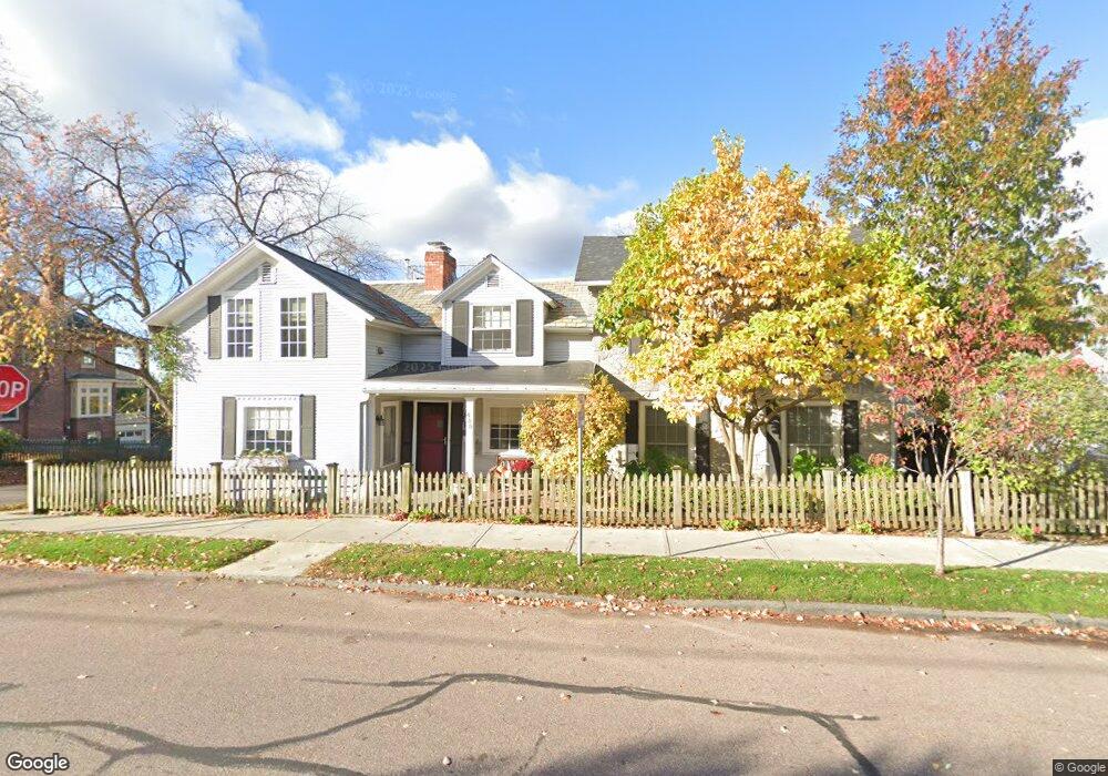 455 S Union St unit 11, Burlington, VT 05401 - photo 1