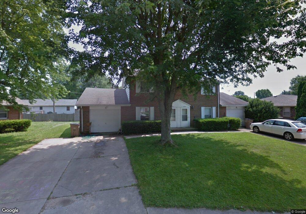 5215 Apache Ct, Columbus, IN 47203 - photo 1