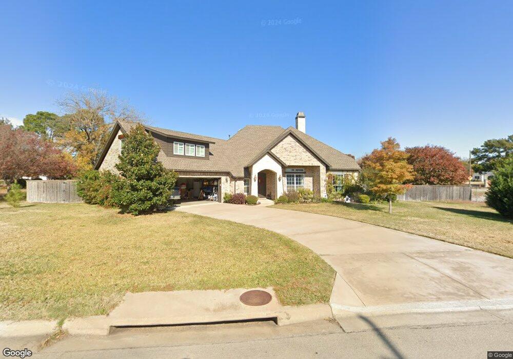 8509 Cardinal Ln, North Richland Hills, TX 76182 - photo 1