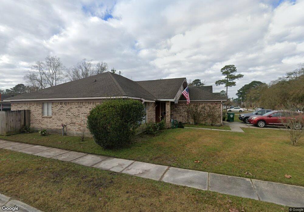 301 Queen Anne Dr, Slidell, LA 70460 - photo 1
