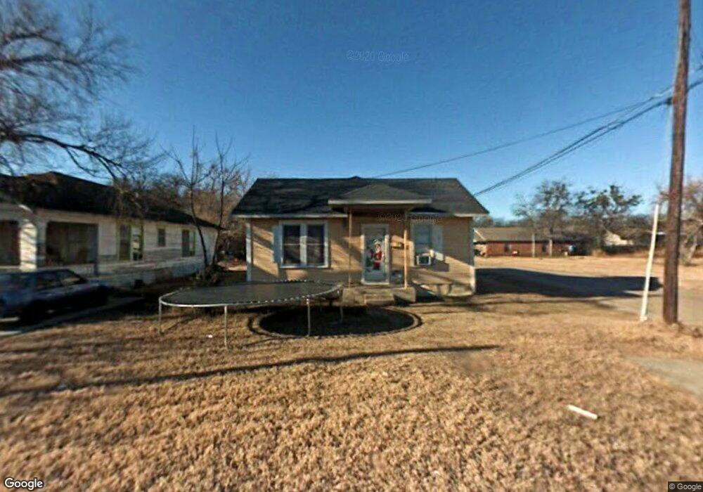 401 S Carlton St, Ennis, TX 75119 - photo 1