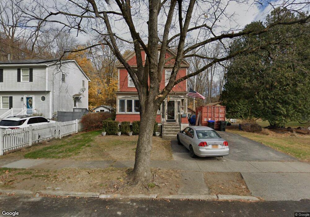 15 Underhill Ave, Poughkeepsie, NY 12601 - photo 1