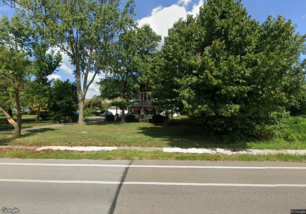 4981 E Lake Rd, Sheffield Lake, OH 44054 - photo 1