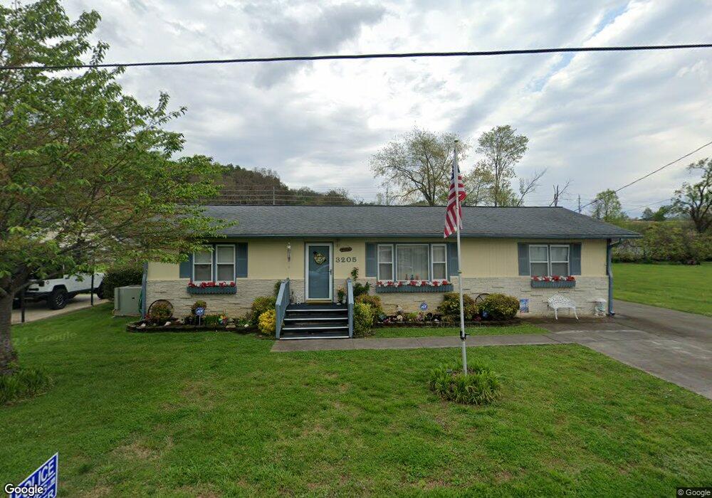 3205 Cook St, Pigeon Forge, TN 37863 - photo 1