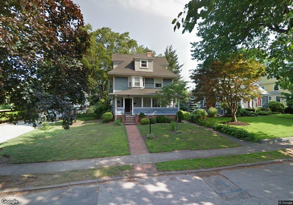 129 Shaw Ave, Cranston, RI 02905 - photo 1