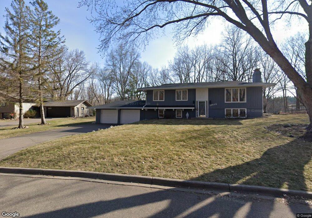 16615 Creekside Ln, Minnetonka, MN 55345 - photo 1