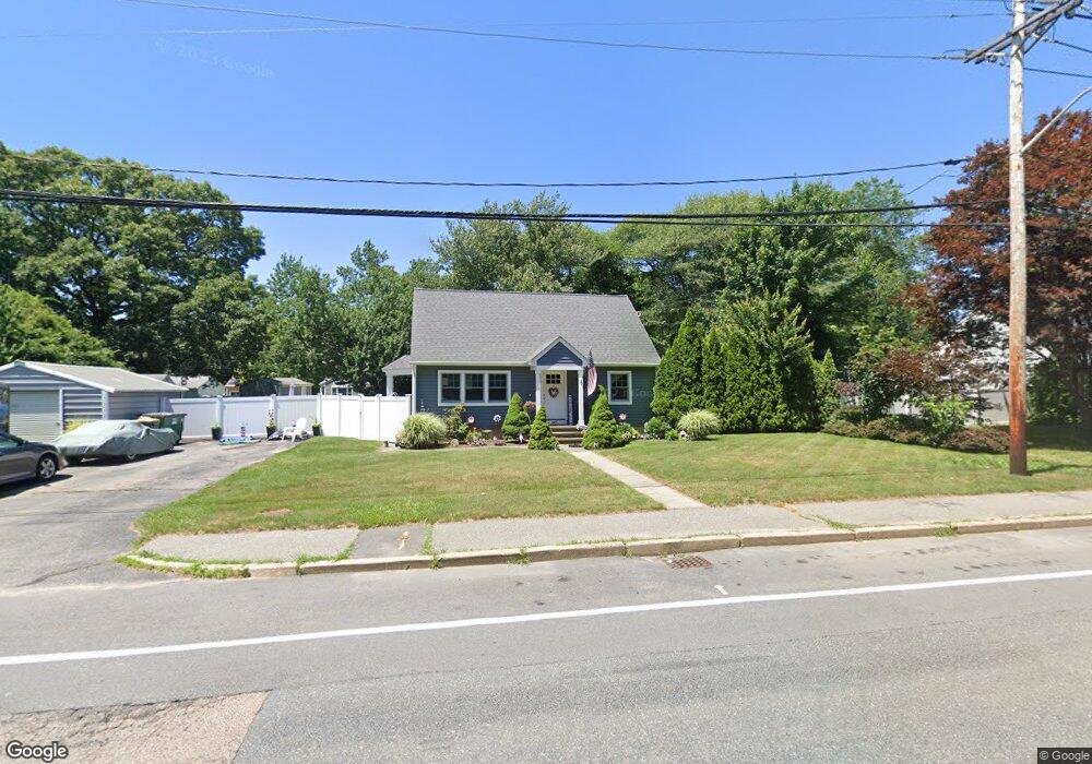 987 Brayton Point Rd, Somerset, MA 02725 - photo 1