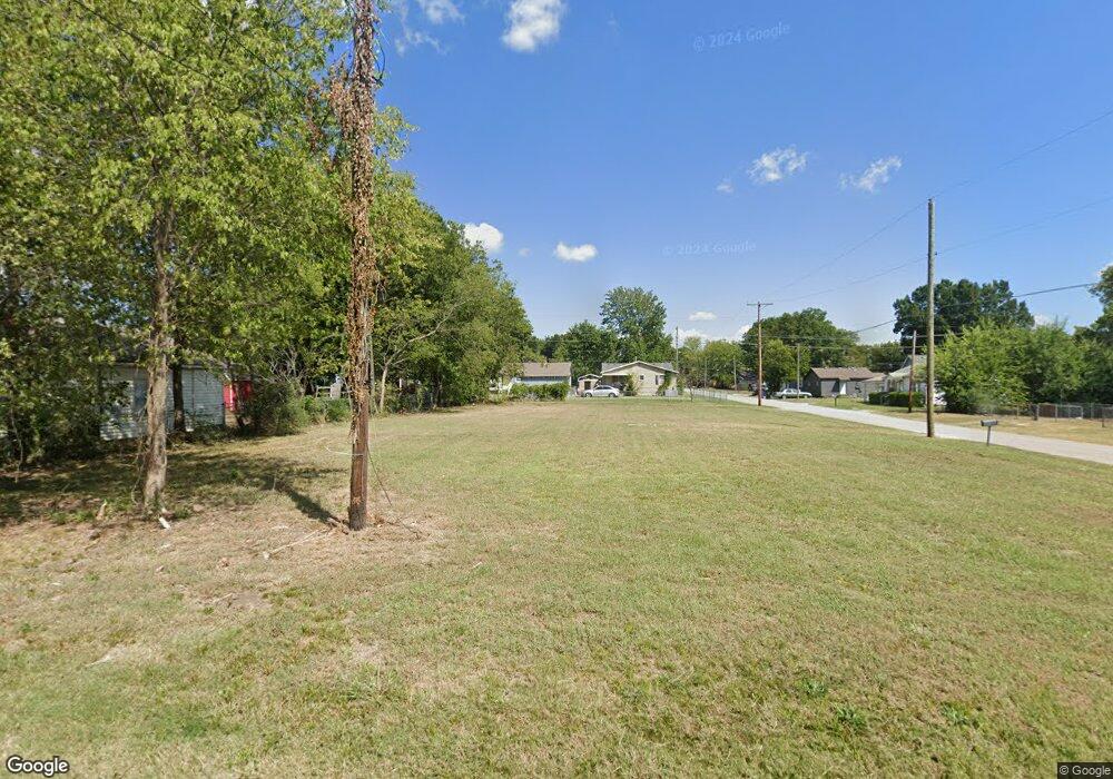 424 W Greeley St, Broken Arrow, OK 74012 - photo 1