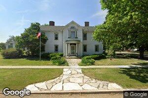 301 E Chestnut St, Sheffield, IL 61361