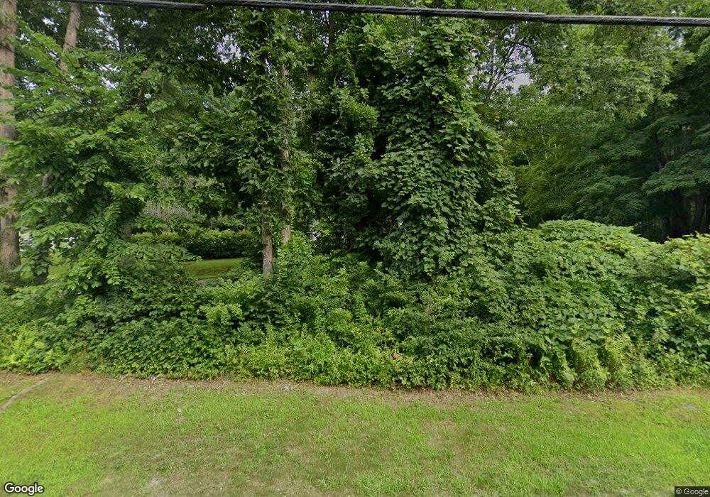 264 Norwich Rd, Plainfield, CT 06374 - photo 1