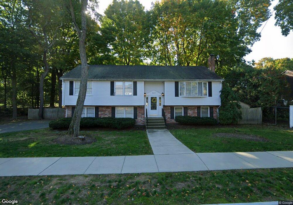 565 Brook Rd, Milton, MA 02186 - photo 1