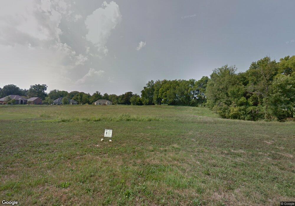 404 Willow Bend Ln, O Fallon, IL 62269 - photo 1