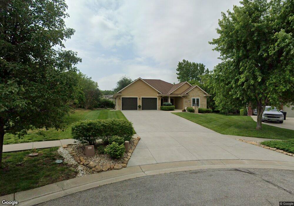 6117 SW 43rd Terrace, Topeka, KS 66610 - photo 1